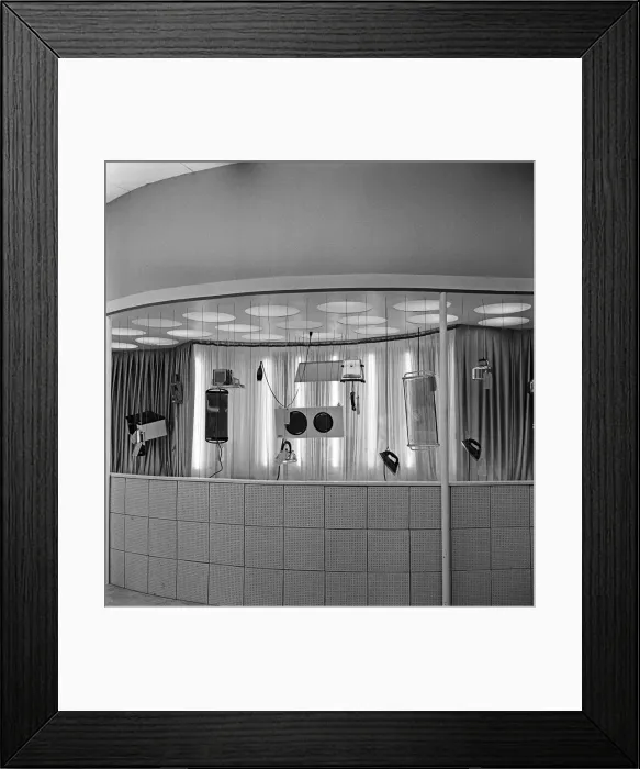 Framed Print : Britain Can Make It'exhibition at the Victoria and Albert Museum, London Framed Print : Britain Can Make It'exhibition at the Victoria and Albert Museum, London