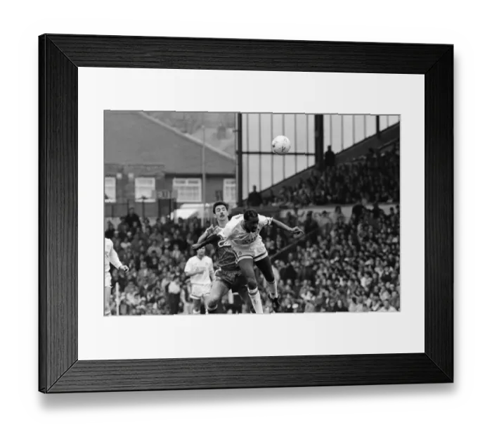 Framed Print : Leeds United v Liverpool. Final score 5-4 to Liverpool, League Division One, Elland Road Framed Print : Leeds United v Liverpool. Final score 5-4 to Liverpool, League Division One, Elland Road