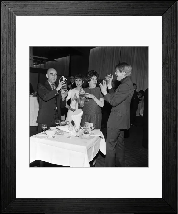 Framed Print : Press Reception held at the Royal Lancaster Hotel for Warren Mitchell, Una Stubbs Framed Print : Press Reception held at the Royal Lancaster Hotel for Warren Mitchell, Una Stubbs