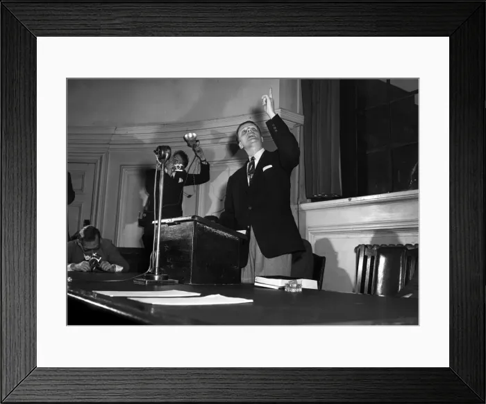 Framed Print : American evangelist Billy Graham with his wife Ruth at the Central Hall in Westminster Framed Print : American evangelist Billy Graham with his wife Ruth at the Central Hall in Westminster