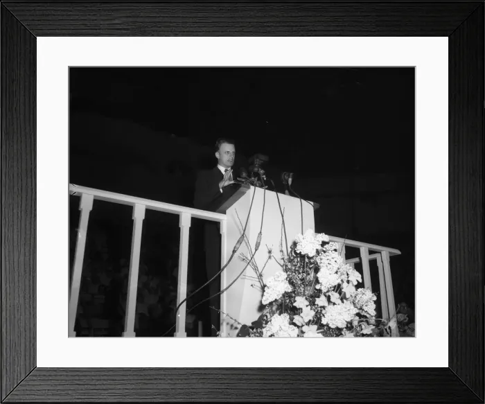 Framed Print : American evangelist Billy Graham speaks to a huge 12000 plus crowd at the Harringay Arena Framed Print : American evangelist Billy Graham speaks to a huge 12000 plus crowd at the Harringay Arena