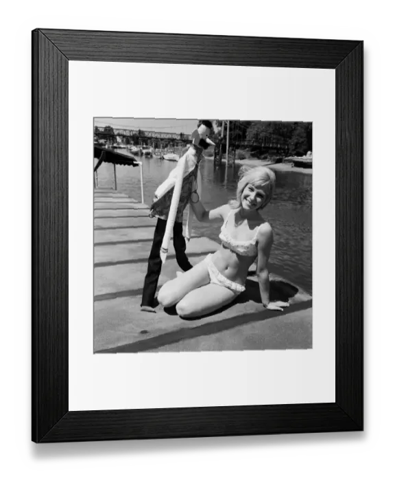 Framed Print : A hostess for the children, thats 18 year old Bonita Shawe from Enfield Framed Print : A hostess for the children, thats 18 year old Bonita Shawe from Enfield