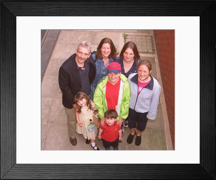 Framed Print : Dave Oram GP from Wolverhampton aged 42 June 1999 Candidate looking to take part Framed Print : Dave Oram GP from Wolverhampton aged 42 June 1999 Candidate looking to take part