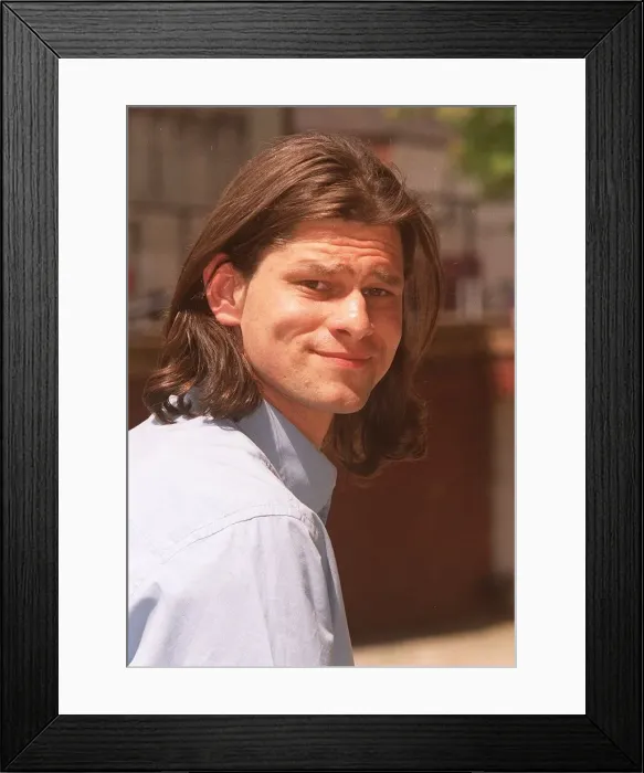 Framed Print : Robert Williams Freelance Illustrator June 1999 from Wolverhampton - Candidate Framed Print : Robert Williams Freelance Illustrator June 1999 from Wolverhampton - Candidate
