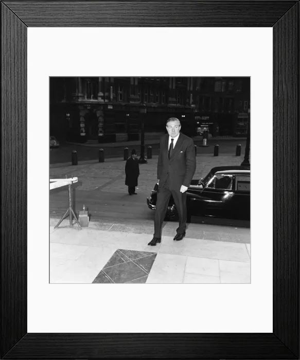 Framed Print : A memorial service was held at St Pauls Cathedral, London Framed Print : A memorial service was held at St Pauls Cathedral, London