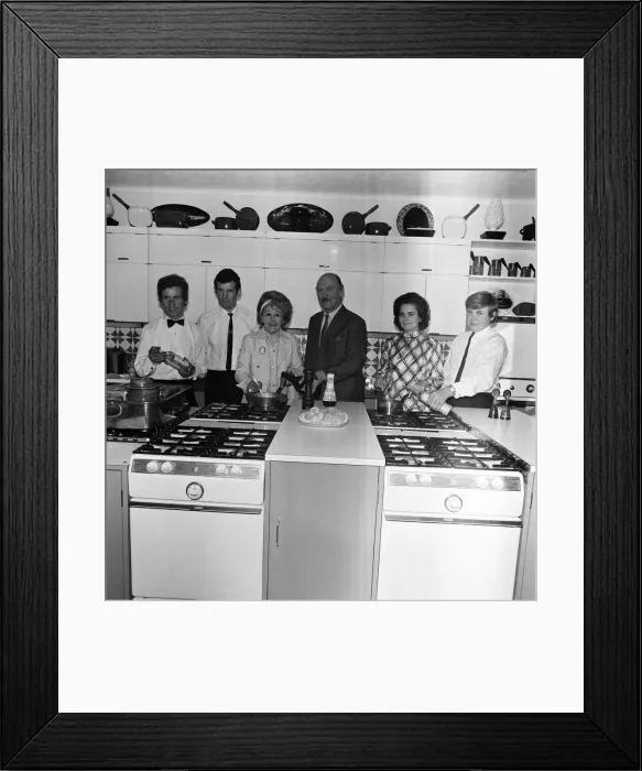 Framed Print : Johnnie and Fanny Cradock, the television cookery expert Framed Print : Johnnie and Fanny Cradock, the television cookery expert
