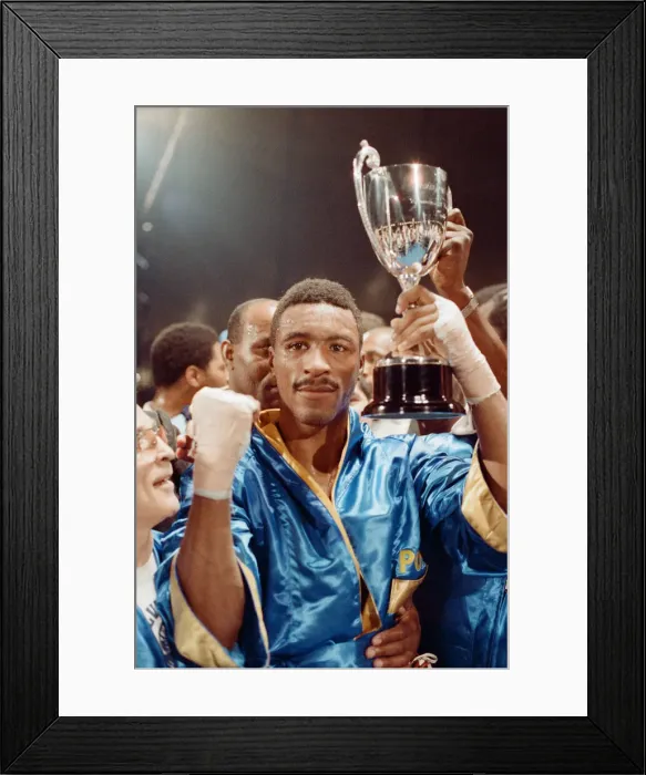 Framed Print : Michael Watson vs Nigel Benn for the British Commonwealth middleweight title Framed Print : Michael Watson vs Nigel Benn for the British Commonwealth middleweight title