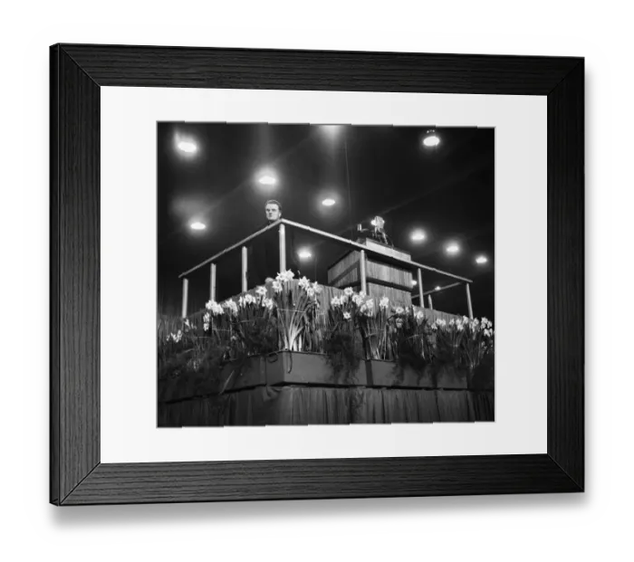 Framed Print : American evangelist Billy Graham addressing a huge crowd of people at Kelvin Hall in Framed Print : American evangelist Billy Graham addressing a huge crowd of people at Kelvin Hall in