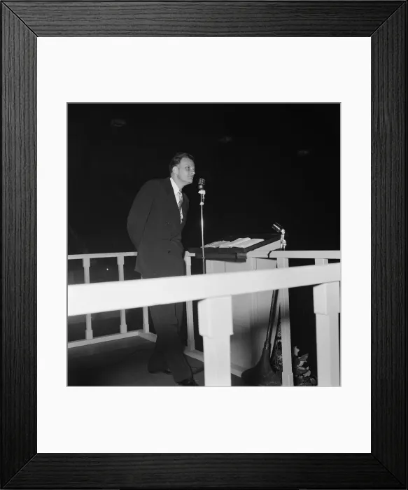 Framed Print : American evangelist Billy Graham speaks to the crowd at the Harringay Arena in North Framed Print : American evangelist Billy Graham speaks to the crowd at the Harringay Arena in North