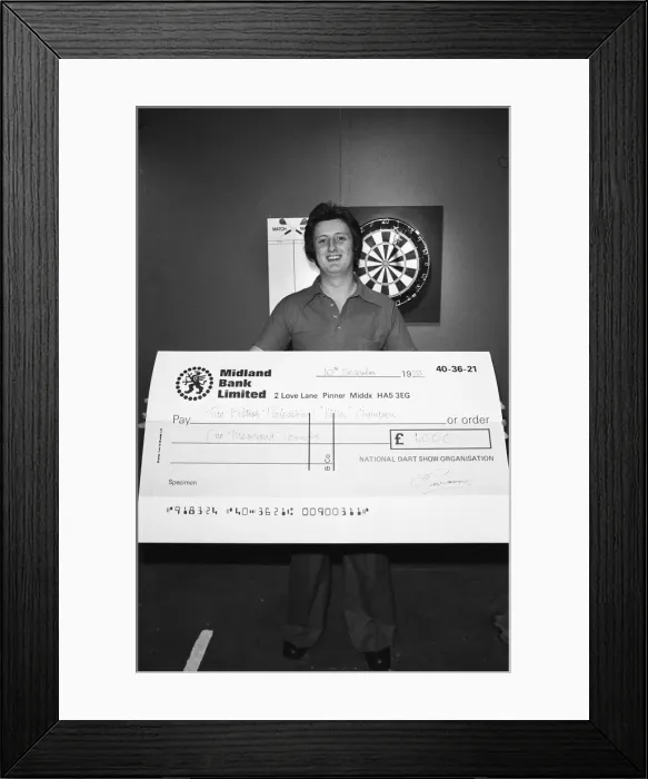 Framed Print : Nineteen year old Eric Bristow celebrates his victory in the Professional section of Framed Print : Nineteen year old Eric Bristow celebrates his victory in the Professional section of