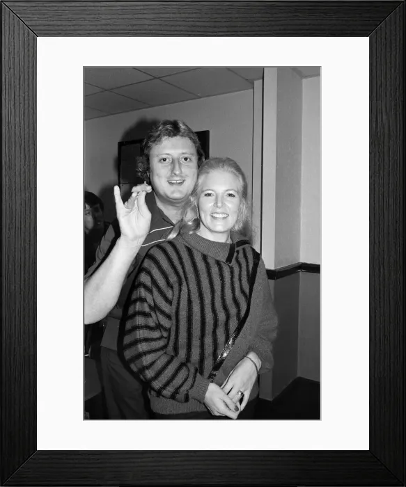 Framed Print : British dart player Eric Bristow pictured at the pub with Ladies Darts player Framed Print : British dart player Eric Bristow pictured at the pub with Ladies Darts player