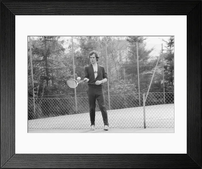 Framed Print : Franz Beckenbauer Bayern Munich and West Germany Captain is interviewed by Mirror