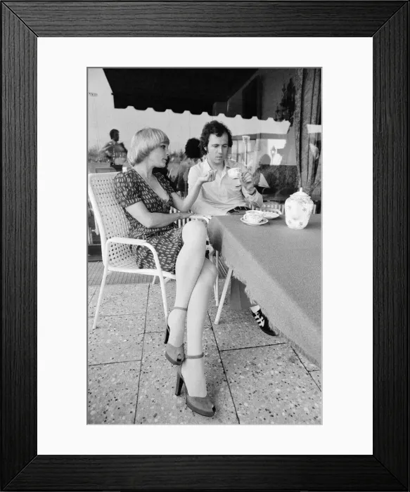 Framed Print : Franz Beckenbauer, Bayern Munich and West Germany Captain Framed Print : Franz Beckenbauer, Bayern Munich and West Germany Captain