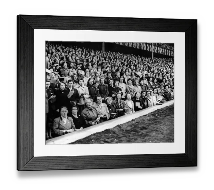 Framed Print : Billy Graham crusade. Crowds sing at Hampden Park in front of main South stand
