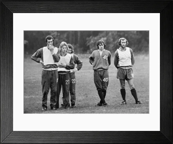 Framed Print : New Chelsea starlet, seventeen year old Ray Butch'Wilkins