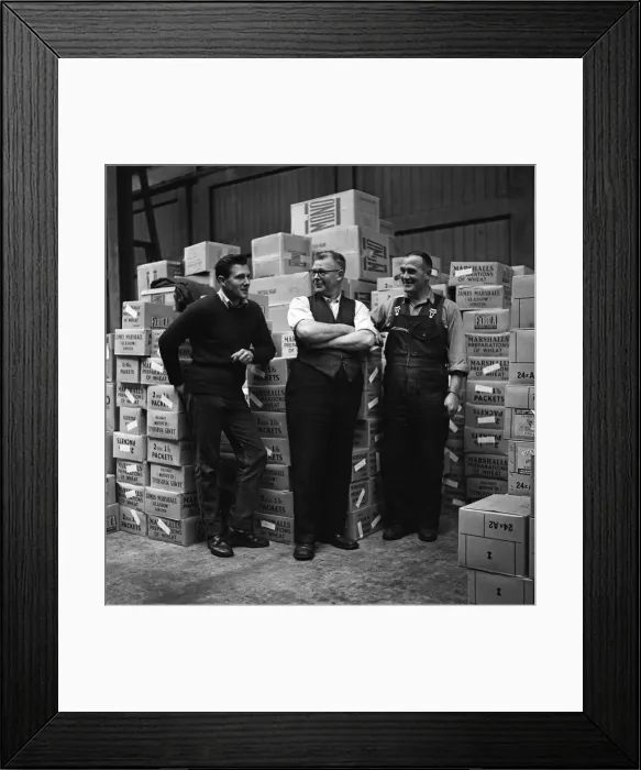 Framed Print : Life at Belfast Docks. 9th October 1963 Framed Print : Life at Belfast Docks. 9th October 1963