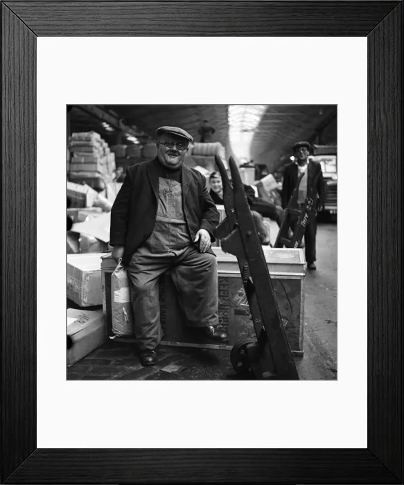 Framed Print : Life at Belfast Docks. 9th October 1963