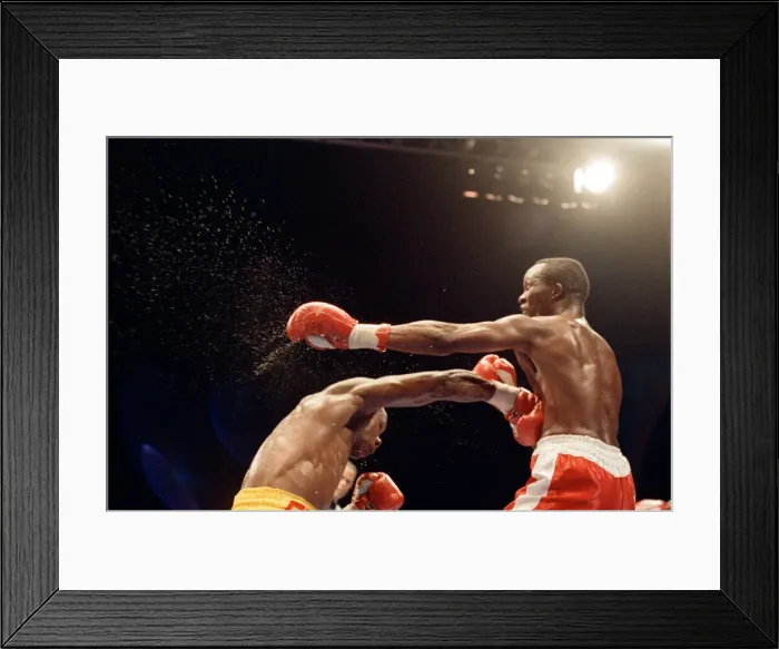 Framed Print : Chris Eubank defends his WBO super-middleweight title against Ron Essett at the Quinta do Framed Print : Chris Eubank defends his WBO super-middleweight title against Ron Essett at the Quinta do
