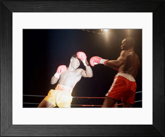 Framed Print : Chris Eubank defends his WBO super-middleweight title against Ron Essett at the Quinta do Framed Print : Chris Eubank defends his WBO super-middleweight title against Ron Essett at the Quinta do