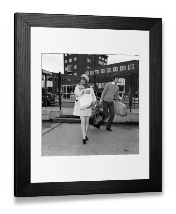 Framed Print : Film actress Julie Christie flew in from Paris where she has been working and shopping Framed Print : Film actress Julie Christie flew in from Paris where she has been working and shopping