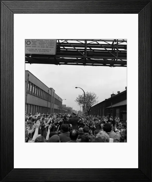 Framed Print : Yuri Gagarin, Soviet Cosmonaut, the first human to journey into outer space when his