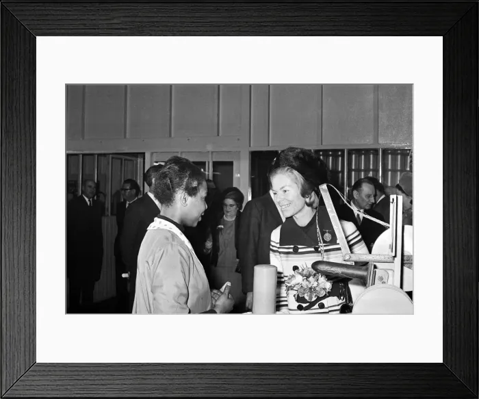 Framed Print : Katharine, Duchess of Kent visits the Courtaulds factory in Wolverhampton