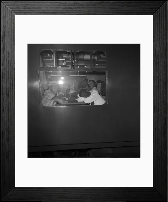 Framed Print : Nearly 1000 West Indian immigrants arrive in three boats trains at Waterloo Station Framed Print : Nearly 1000 West Indian immigrants arrive in three boats trains at Waterloo Station