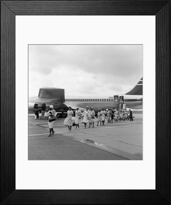 Framed Print : West Indian immigrants arriving in the United Kingdom. 19th May 1962 Framed Print : West Indian immigrants arriving in the United Kingdom. 19th May 1962