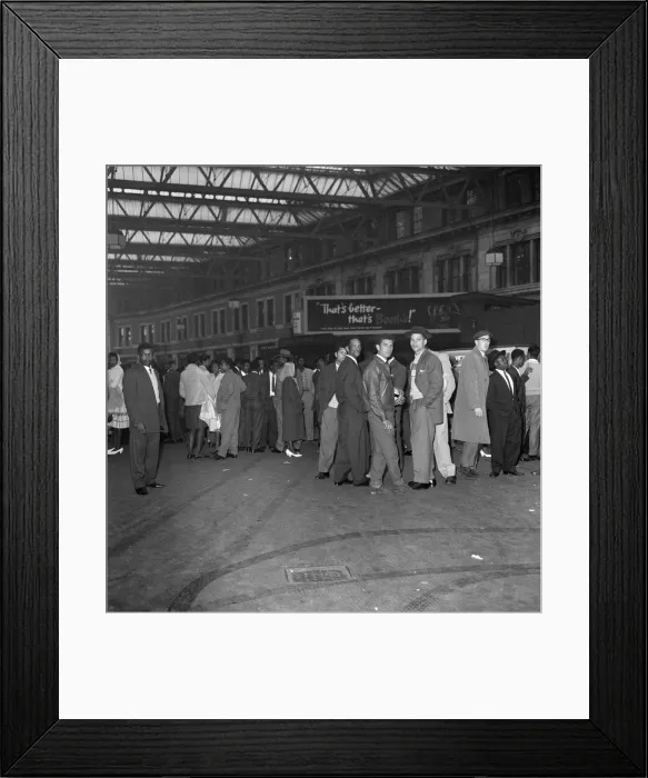 Framed Print : Nearly 1000 West Indian immigrants arrive in three boats trains at Waterloo Station