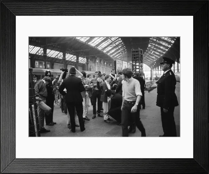 Framed Print : The scene at Brighton railway station where two dozen police officers sorted out Framed Print : The scene at Brighton railway station where two dozen police officers sorted out