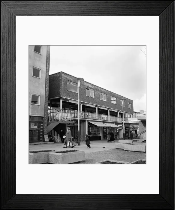 Framed Print : No more than 27 miles from London in the midst of countryside is the new Harlow town with Framed Print : No more than 27 miles from London in the midst of countryside is the new Harlow town with