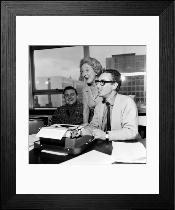 Framed Print : Coronation Street scriptwriters Harry Driver and Vince Powell with Doris Speed who Framed Print : Coronation Street scriptwriters Harry Driver and Vince Powell with Doris Speed who