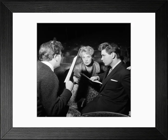 Framed Print : Mai Zetterling and Cliff Richard go over their scripts at the rehearsals of the Royal Framed Print : Mai Zetterling and Cliff Richard go over their scripts at the rehearsals of the Royal