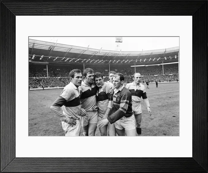 Framed Print : Leeds 11-10 Wakefield Trinity, Rugby League Challenge Cup Final match at Wembley Stadium Framed Print : Leeds 11-10 Wakefield Trinity, Rugby League Challenge Cup Final match at Wembley Stadium