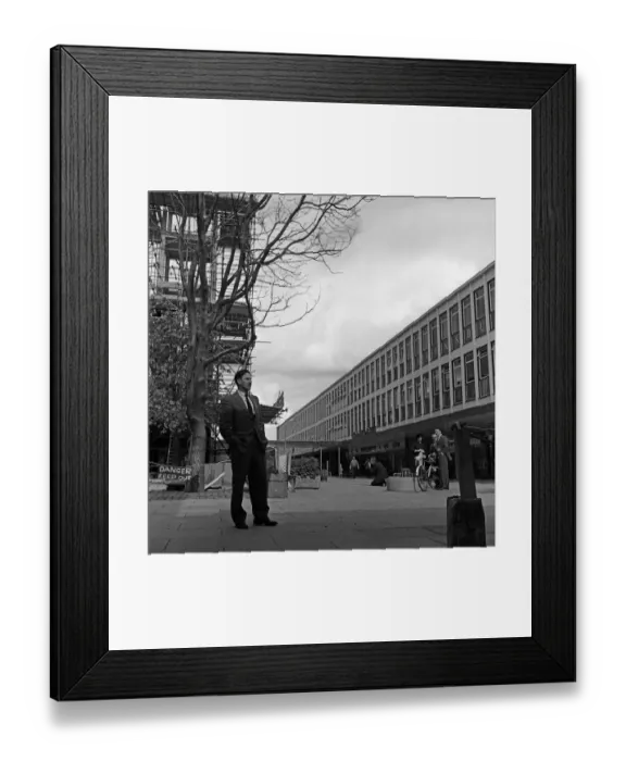 Framed Print : Stevenage New Town, Hertfordshire, where shoppers walk in the shelter of canopies Framed Print : Stevenage New Town, Hertfordshire, where shoppers walk in the shelter of canopies