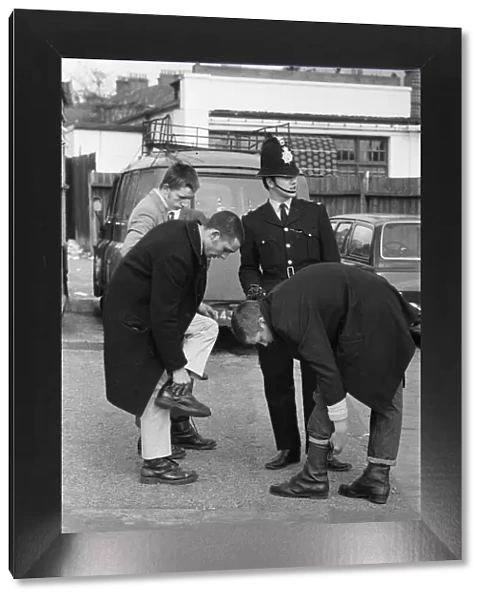 Police at Southend stopped any possible trouble makers, making them remove bootlaces