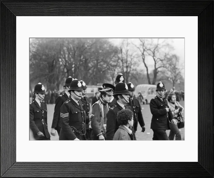Framed Print : The Festival of Life'meeting arranged by the CND held at Victoria Park in