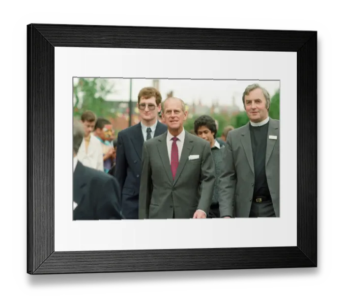 Framed Print : Prince Philip, Duke of Edinburgh tours the Century Drive housing development off Albert