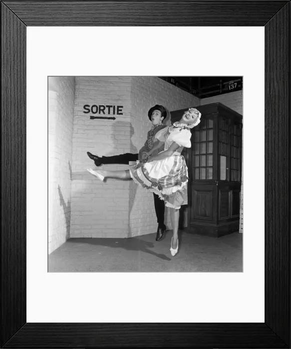 Framed Print : Cliff Richard and Jacqueline Daryl on the set of the film Summer Holiday. 19th July 1962 Framed Print : Cliff Richard and Jacqueline Daryl on the set of the film Summer Holiday. 19th July 1962