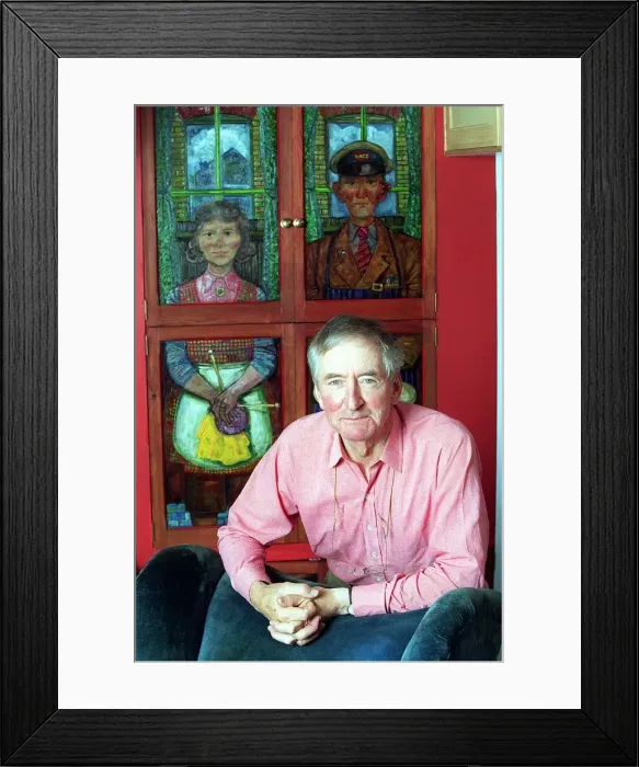 Framed Print : Raymond Briggs Author The Snowman Framed Print : Raymond Briggs Author The Snowman