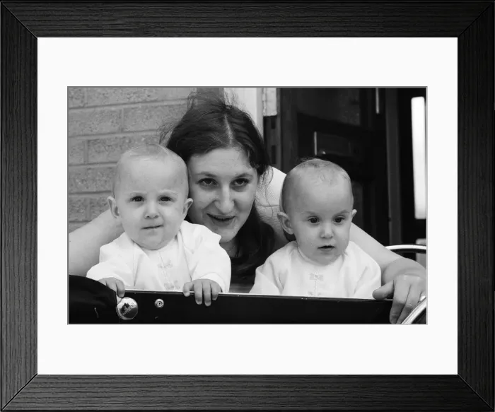 Framed Print : Twin sisters Anna (right) and Barbara Rozycki, at home in Coventry Framed Print : Twin sisters Anna (right) and Barbara Rozycki, at home in Coventry
