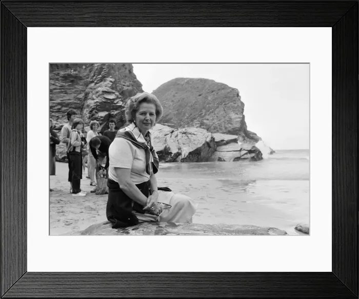 Framed Print : Prime Minister Margaret Thatcher on holiday in North Cornwall. 10th August 1981 Framed Print : Prime Minister Margaret Thatcher on holiday in North Cornwall. 10th August 1981