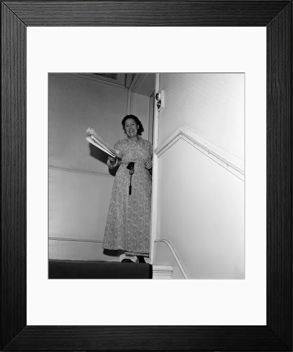 Framed Print : Peggy Mount, dressing gown feature. 24th April 1960 Framed Print : Peggy Mount, dressing gown feature. 24th April 1960