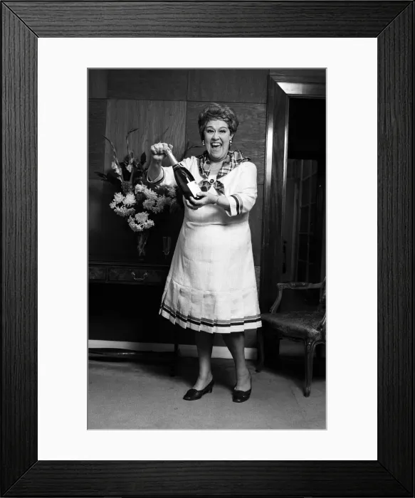 Framed Print : Actress Peggy Mount in Clifton slimline dresses. 14th February 1973 Framed Print : Actress Peggy Mount in Clifton slimline dresses. 14th February 1973