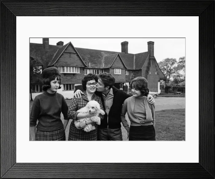 Framed Print : Cliff Richard at his tudor style mansion at Upper Nazeing, Essex Framed Print : Cliff Richard at his tudor style mansion at Upper Nazeing, Essex