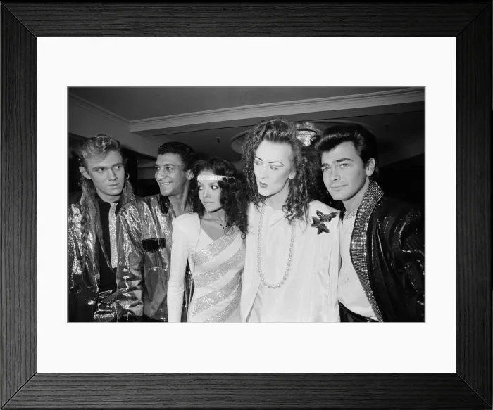 Framed Print : British Record Industry Awards, at The Grosvenor House Hotel Framed Print : British Record Industry Awards, at The Grosvenor House Hotel