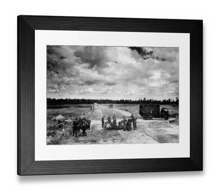 Framed Print : Allied troops proceed inland into Northern France on the mission to liberate France Framed Print : Allied troops proceed inland into Northern France on the mission to liberate France