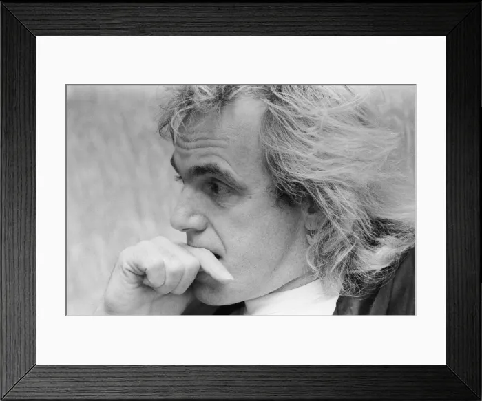 Framed Print : Peter Stringfellow, owner of Cinderellas in Leeds in the 1970s Framed Print : Peter Stringfellow, owner of Cinderellas in Leeds in the 1970s