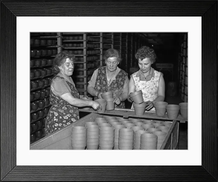 Framed Print : Bilston Pottery 5th May 1958 Women in the drying room loading flower pots ready to Framed Print : Bilston Pottery 5th May 1958 Women in the drying room loading flower pots ready to