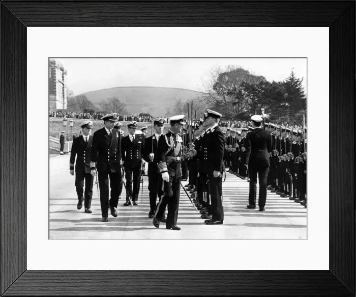 Framed Print : Prince Philip, Duke of Edinburgh visits Britannia Royal Naval College, Dartmouth Framed Print : Prince Philip, Duke of Edinburgh visits Britannia Royal Naval College, Dartmouth